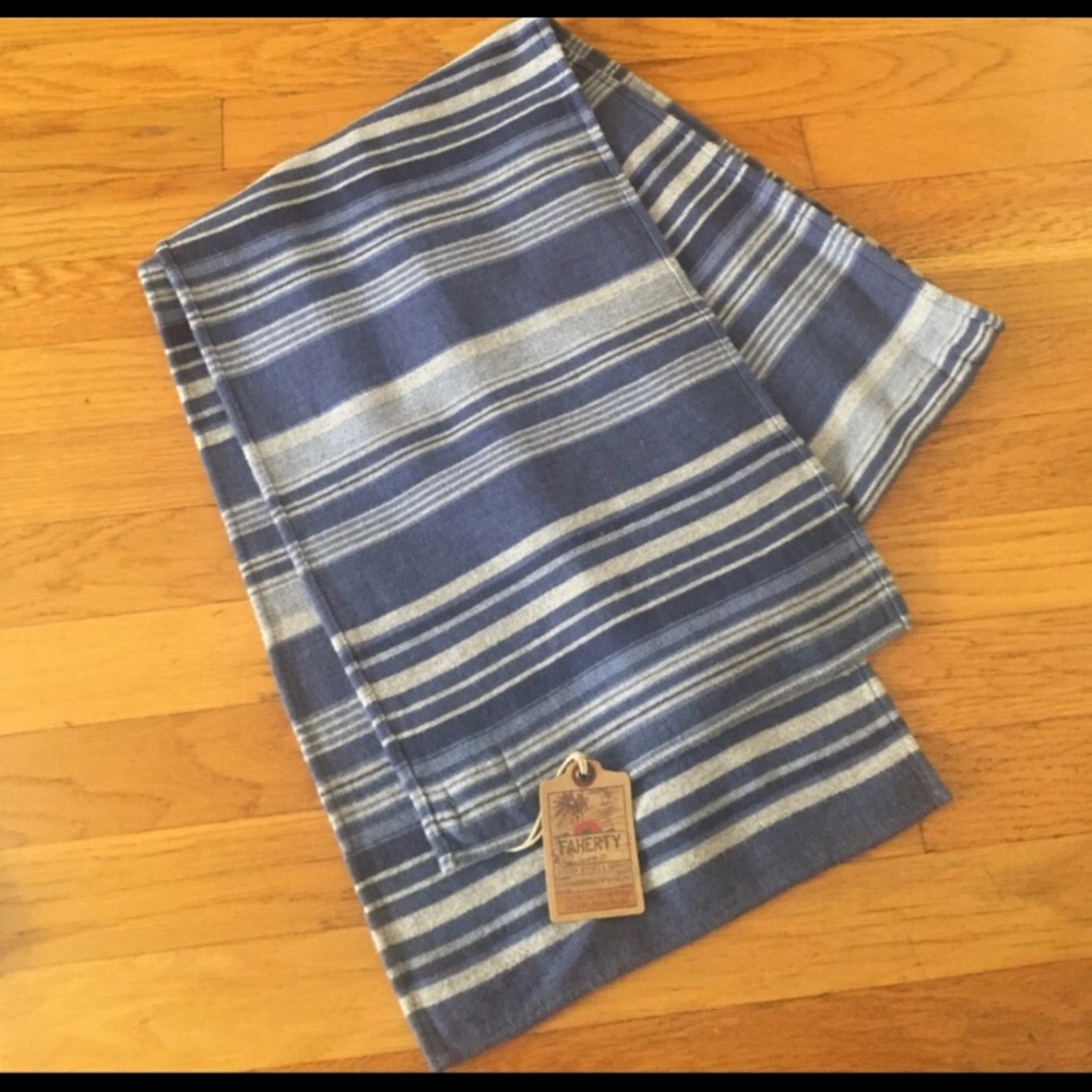 Faherty brand Shelter Scarf
